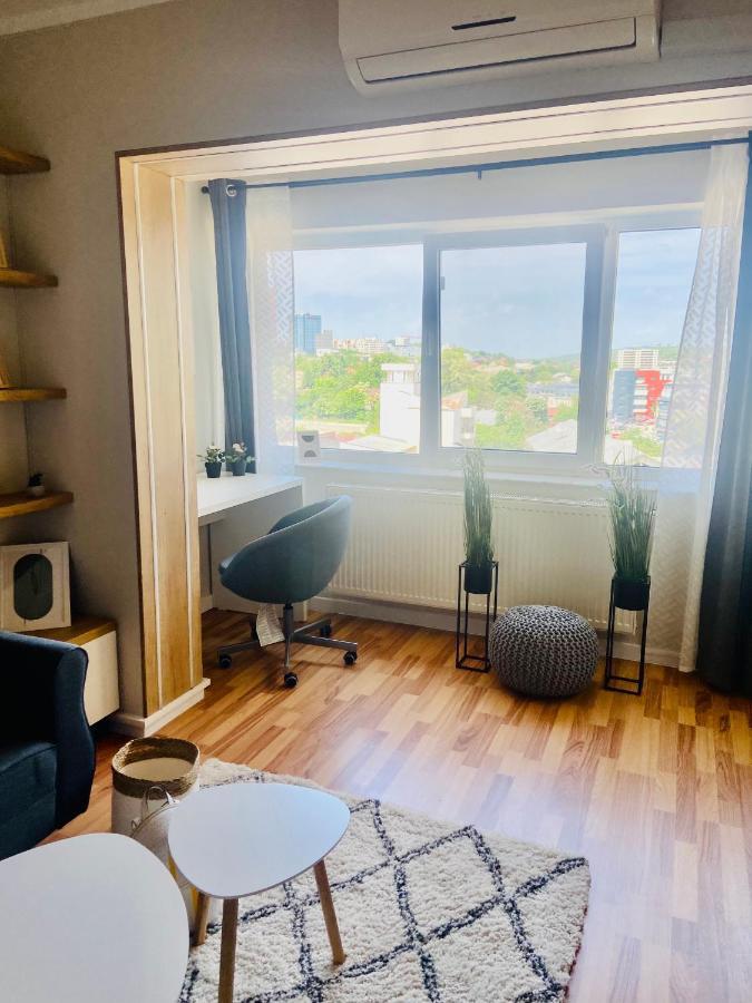 Iulius Loft Apartman Jászvásár Kültér fotó
