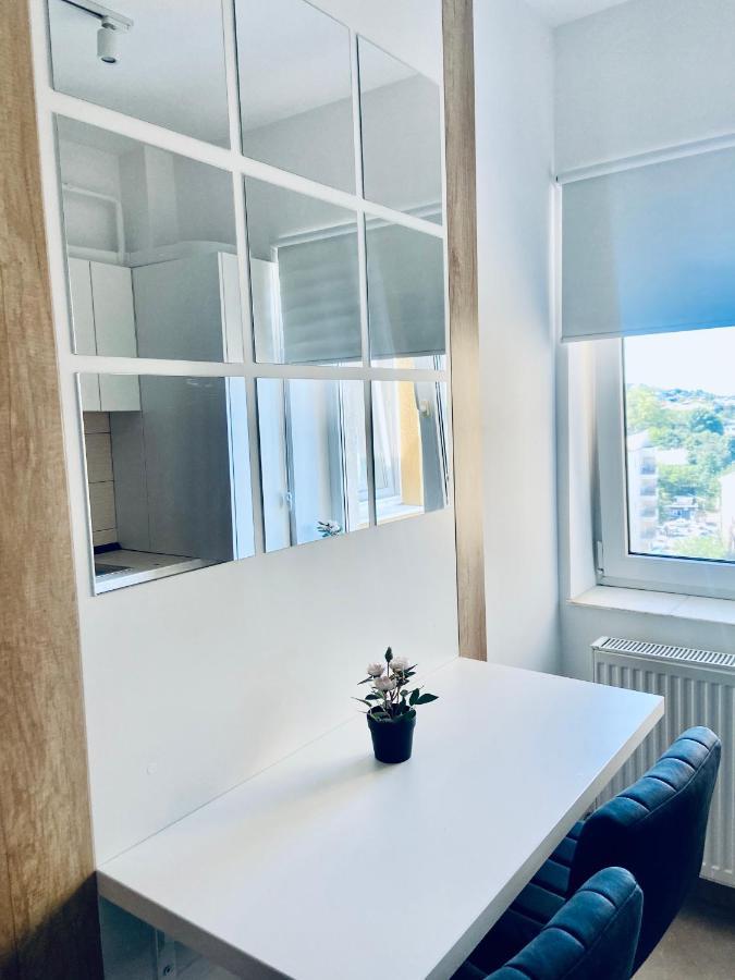 Iulius Loft Apartman Jászvásár Kültér fotó