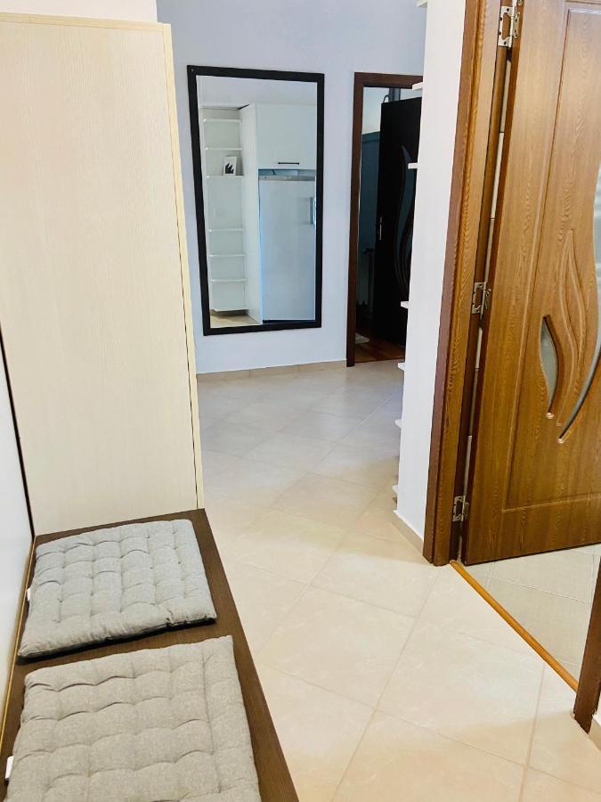 Iulius Loft Apartman Jászvásár Kültér fotó